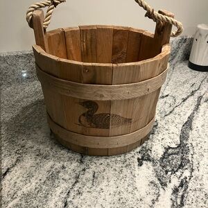 Maine Bucket Company -Wooden Bucket with Metal Bands